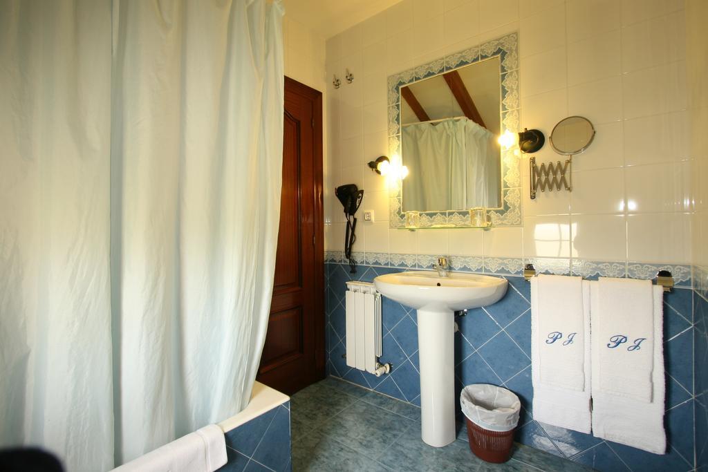 Posada El Jardin Santillana del Mar Zimmer foto